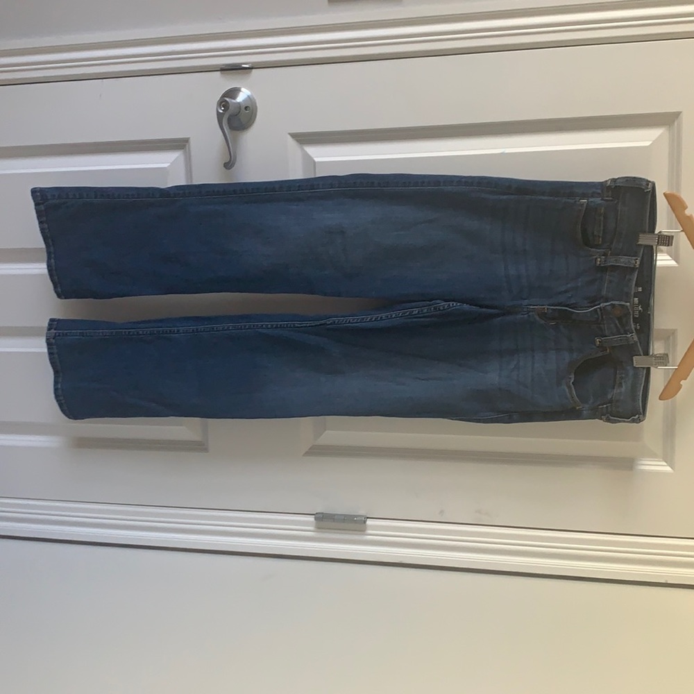 29/32 Hollister Low-Rise Bootcut Jeans